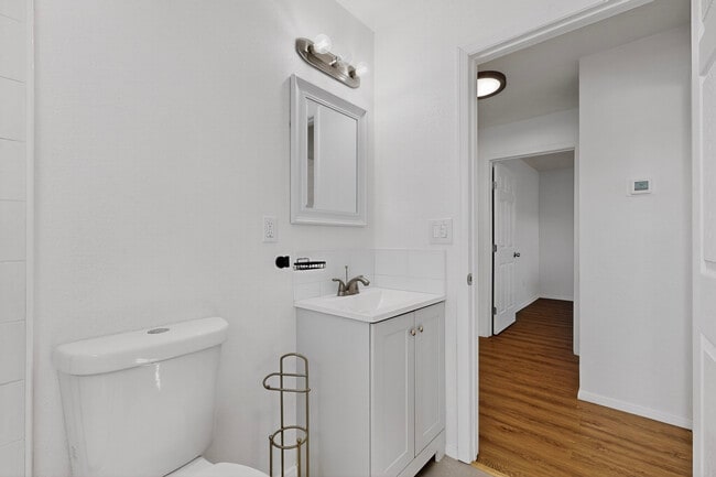 Photo - 5304 Granite Ave NE