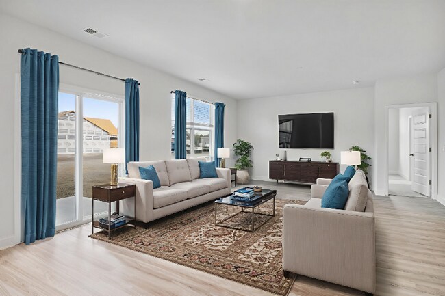 Photo - 323 Fox Tail Dr