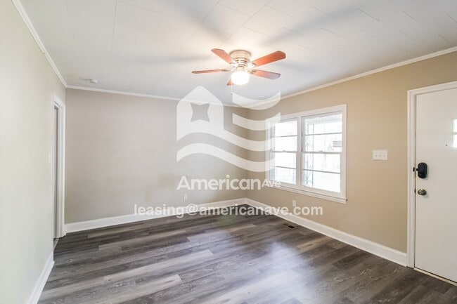 Photo - 136 Evergreen St