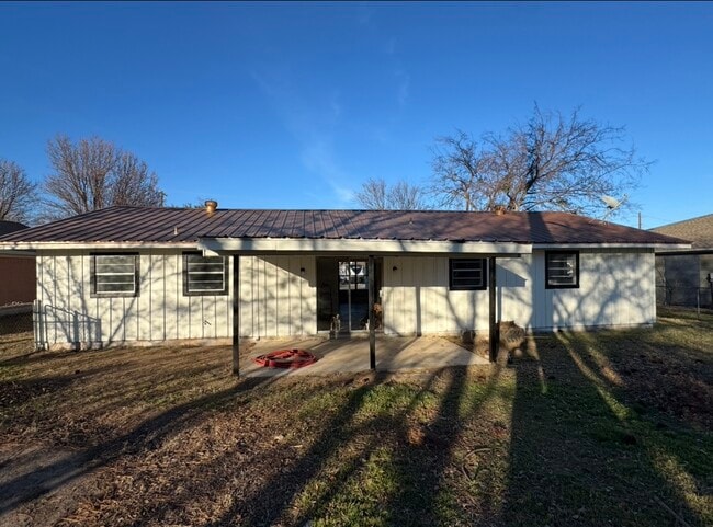 Photo - 207 Runaway Bay Dr