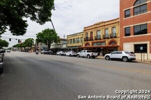 Photo - 142 W San Antonio St