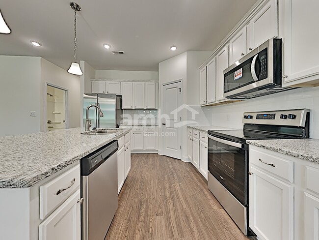 147 Pullen Dr