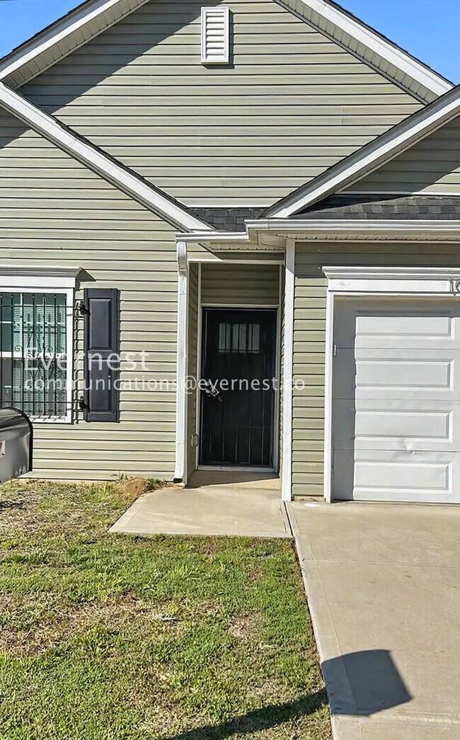 Photo - 10828 Mt Holly Rd