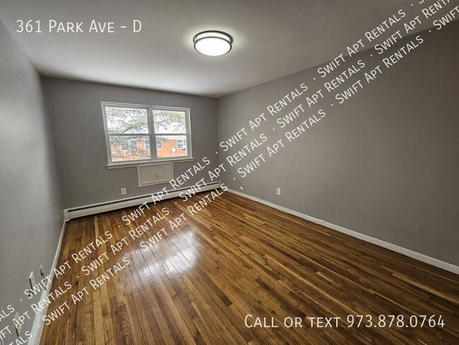 Photo - 361 Park Ave Unidad D