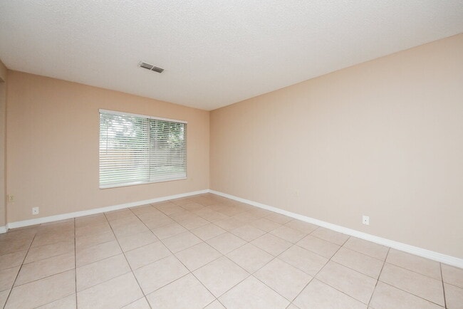 Photo - 1140 Windway Cir