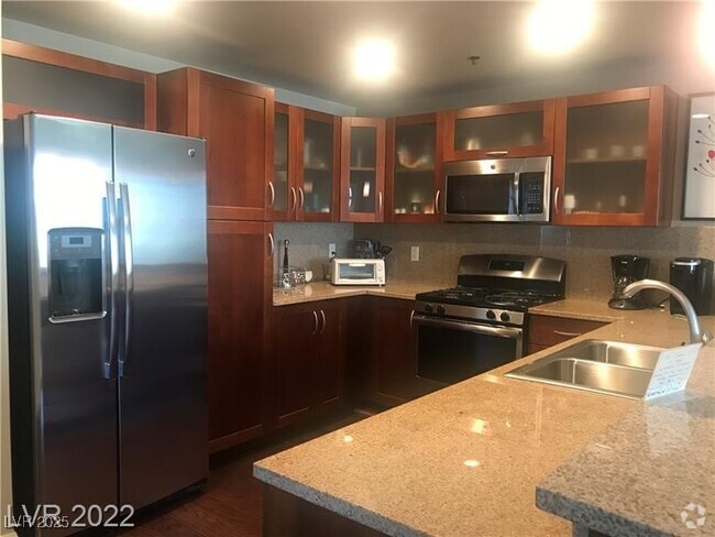 Building Photo - 150 S Las Vegas Blvd Unit 803 Rental