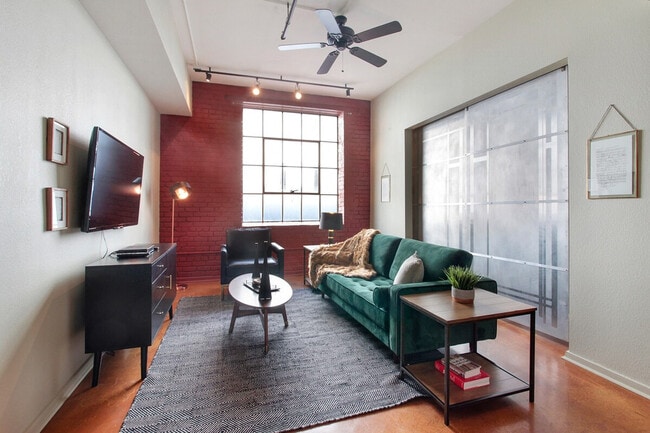 Photo - 1039 Constance St Unidad ID1265376P