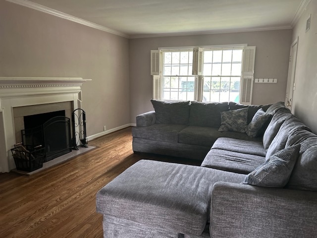 Photo - 535 E 52nd St House