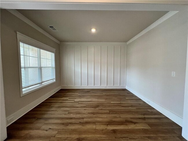 Photo - 905 Winding Rose Dr