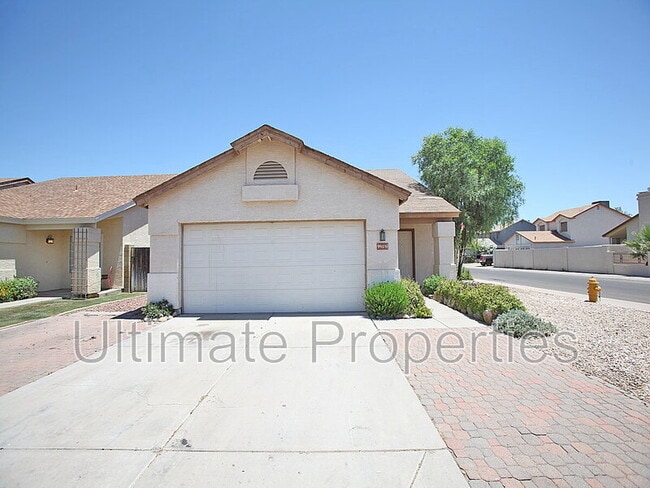 Building Photo - 9903 N 77th Ave