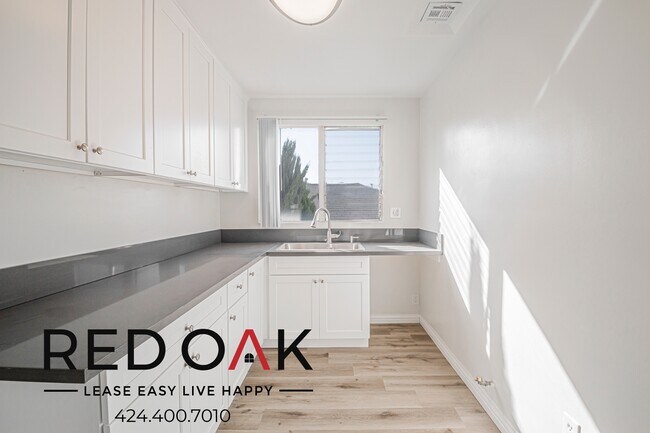 Photo - 1327 Laurel Ave Unit 15