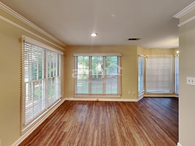 Photo - 1514 Shadow Ridge Cir