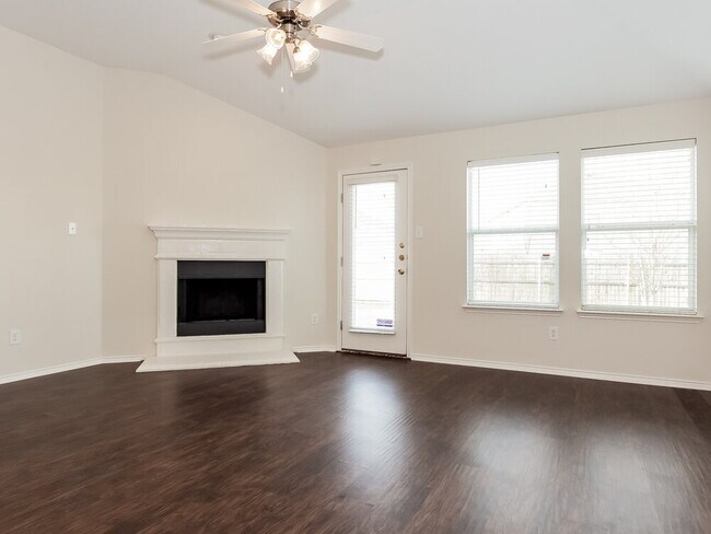 Photo - 6229 Chalk Hollow Dr