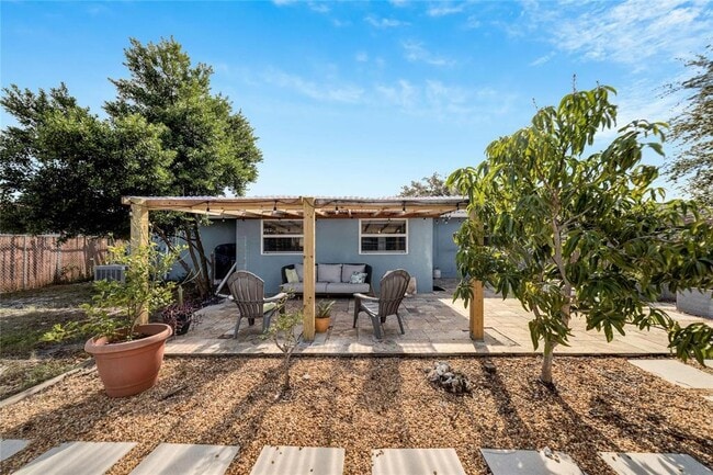 Photo - 2138 Timber Ln