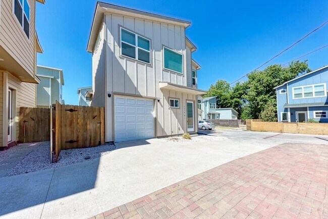 Photo - 7714 Watson St Unit B