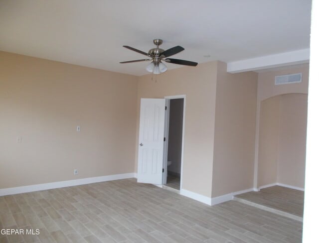 3641 Dominican St