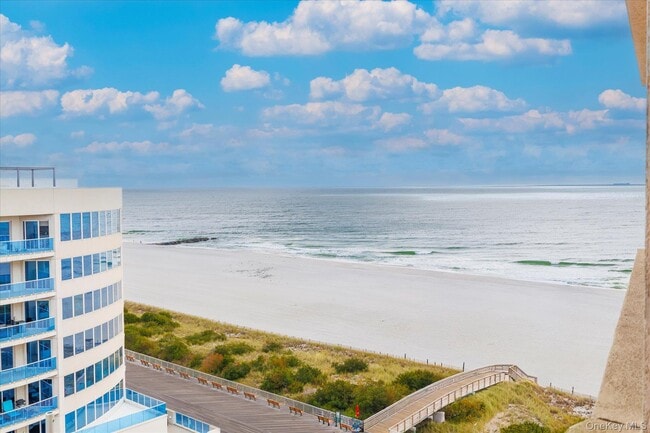 Photo - 360 Shore Rd Unit 10A