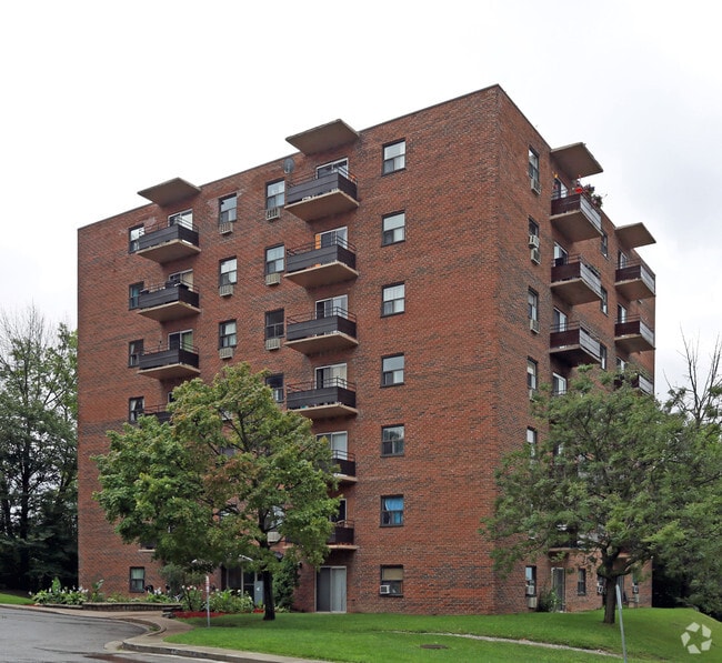 Building Photo - Kingsberry Towers