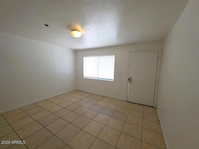 Photo - 4829 N 37th Ave Unit 4