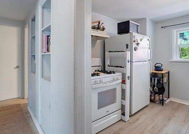 Photo - Two Bedroom One Bath Downtown Bungalow