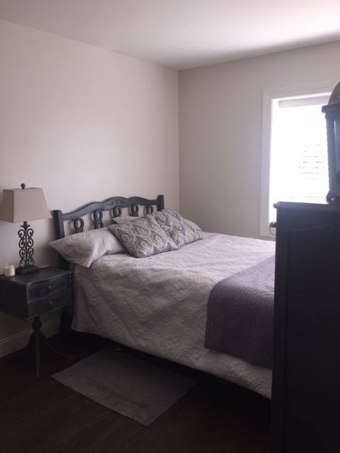 Photo - 110 W 10th St