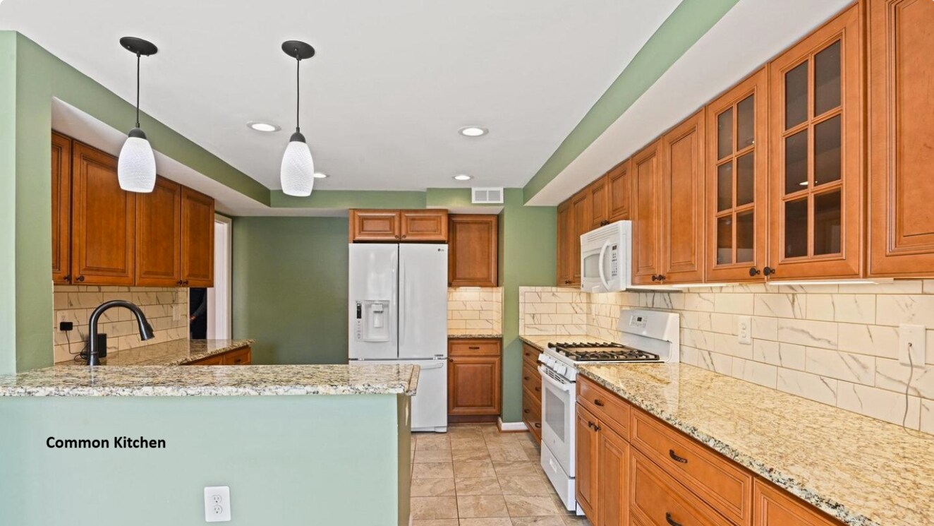 Photo - 21174 Wildflower Sq Townhome