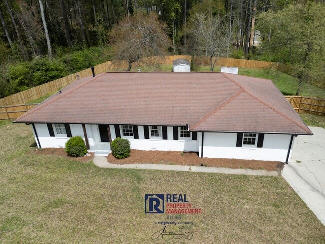 Photo - Newly Remodeled Rental Home on Acreage