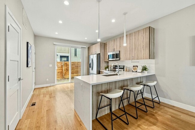Photo - 4270 W 13th Ave