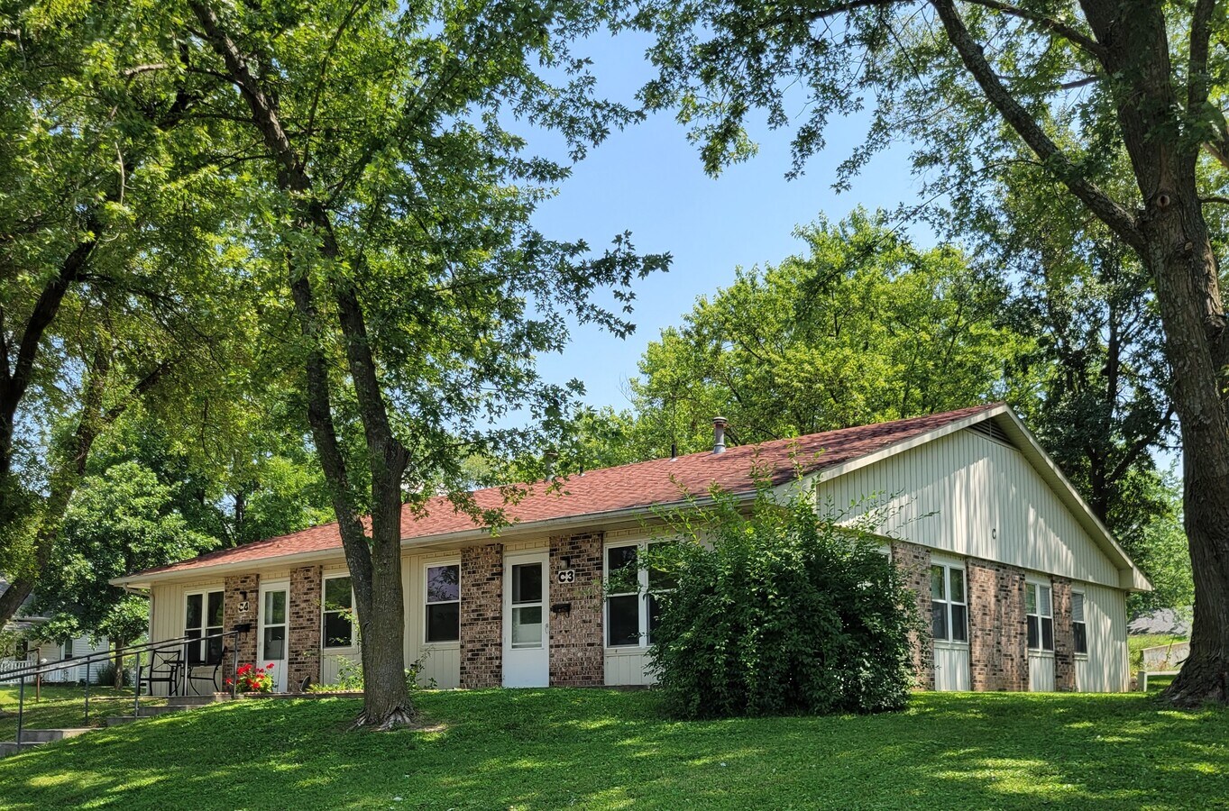 Friendly Heights Apartments - Friendly Heights Apartments