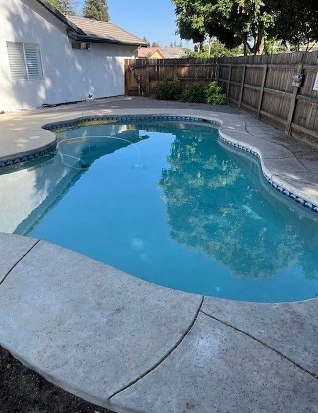 Photo - 5444 W Sunnyside Ct