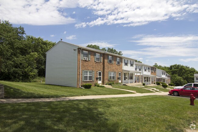 Photo - Crestwood of Elgin