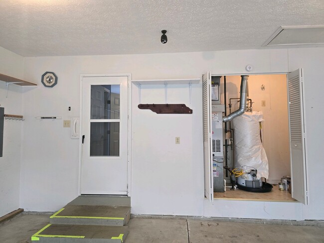 Photo - 600 Nordale Ave