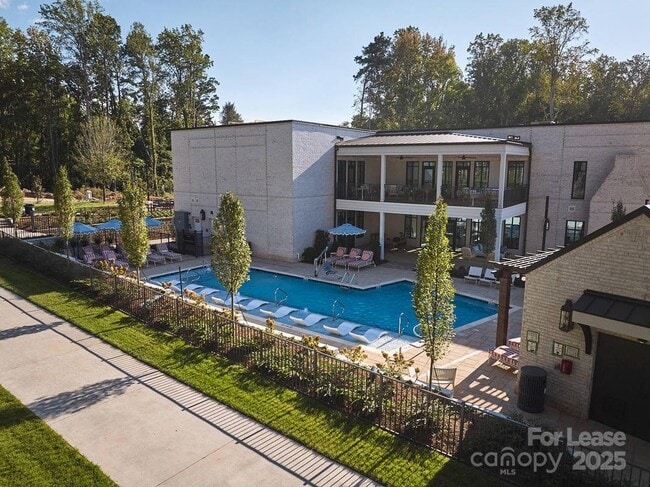 Building Photo - 19020 Potts Pk Ln Unit A2M2