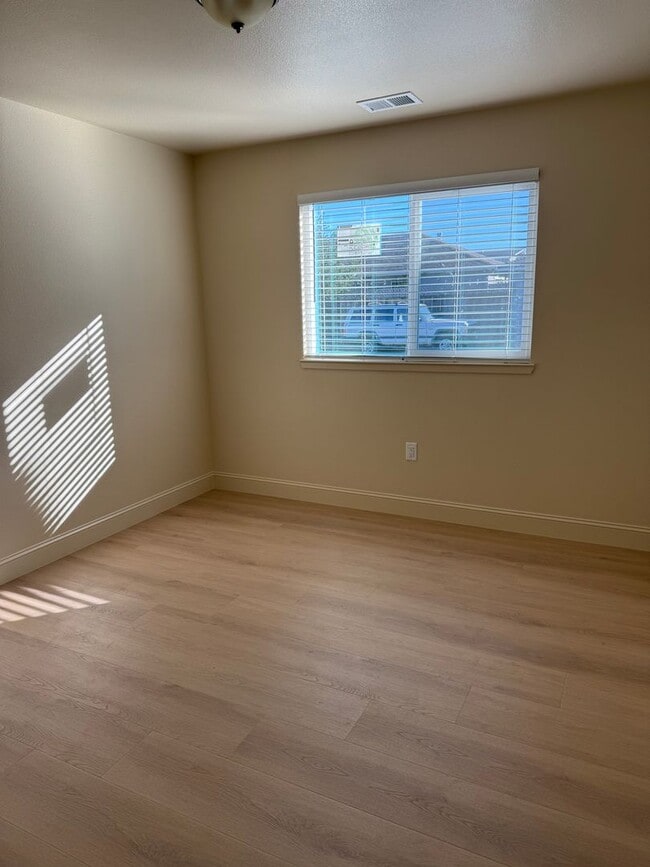 Photo - House for Rent