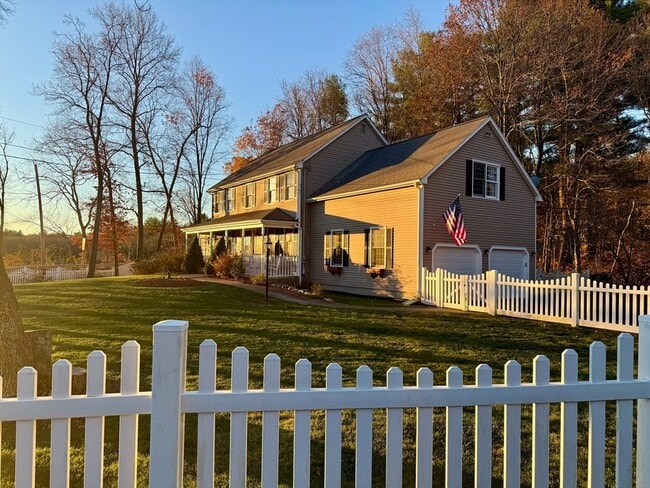 Building Photo - 1565 West St