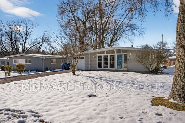 Building Photo - 175 Taney Dr