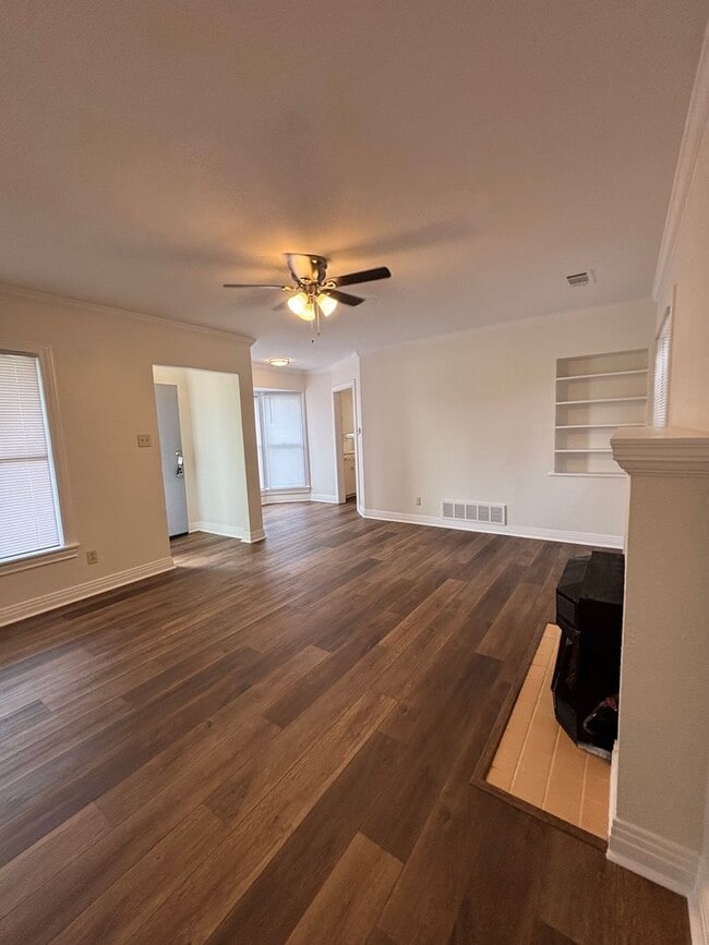 Photo - 4900 Geddes Ave