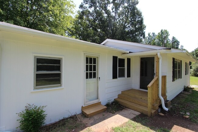 Photo - 3915 Foster Dr