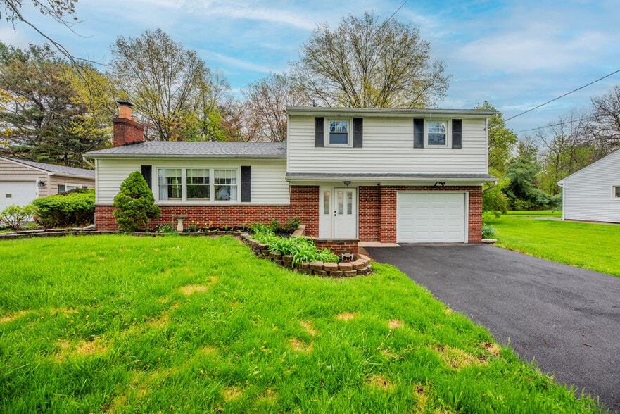132 Kirk Rd