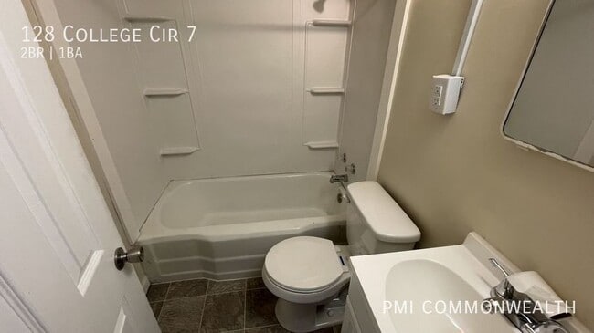 Photo - 128 College Cir