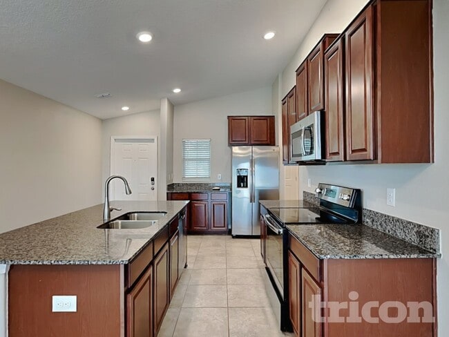 Photo - 10026 RoseMary Leaf Ln