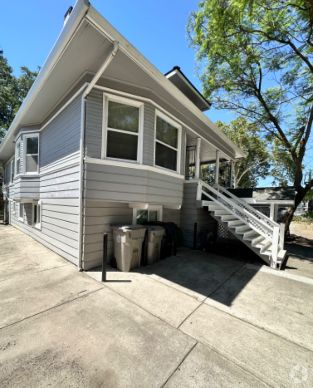 Building Photo - 508 16th St Unit A Rental