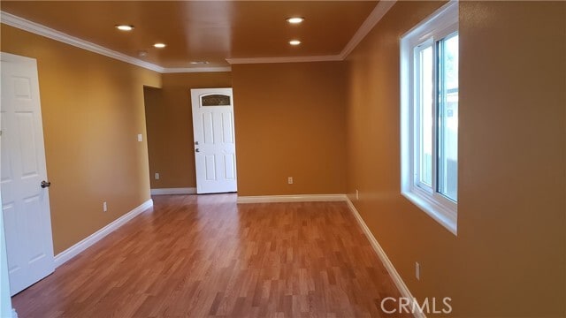 Photo - 718 E 40th Pl Townhome