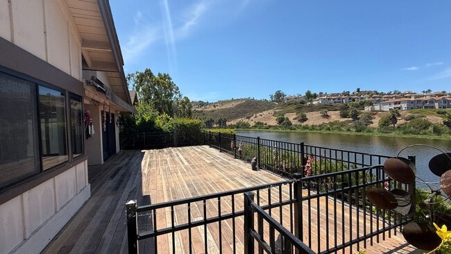 Photo - Beautiful Waterfront on Lake San Marcos!