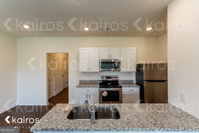 Photo - 202 Long Is Dr