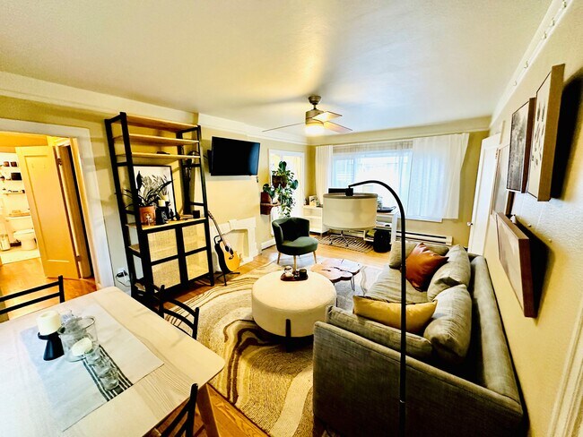 Photo - 526 Lakeside Ave S Unidad 3