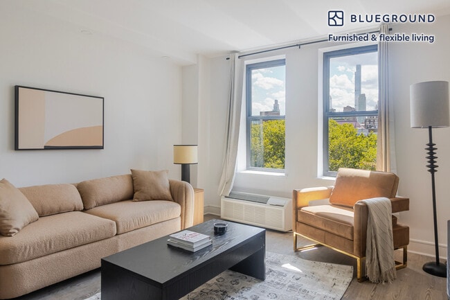 Building Photo - 45 W 81st St Rental