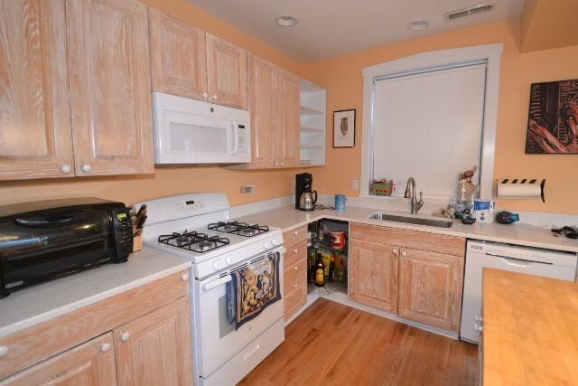 Photo - 3731 N Janssen Ave Unit K00J