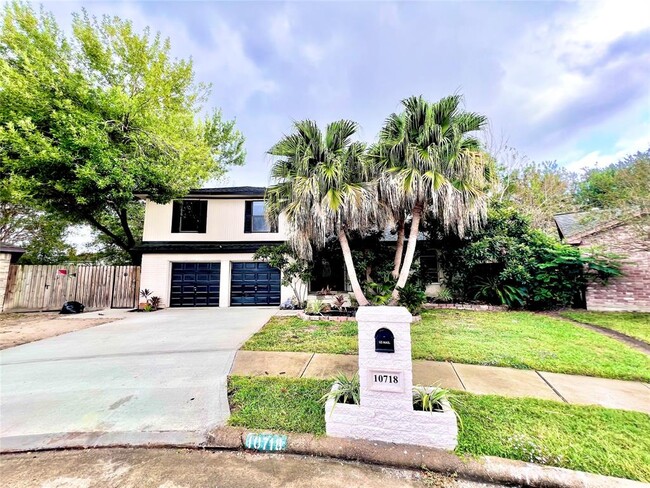 Photo - 10718 Sagewind Ct House