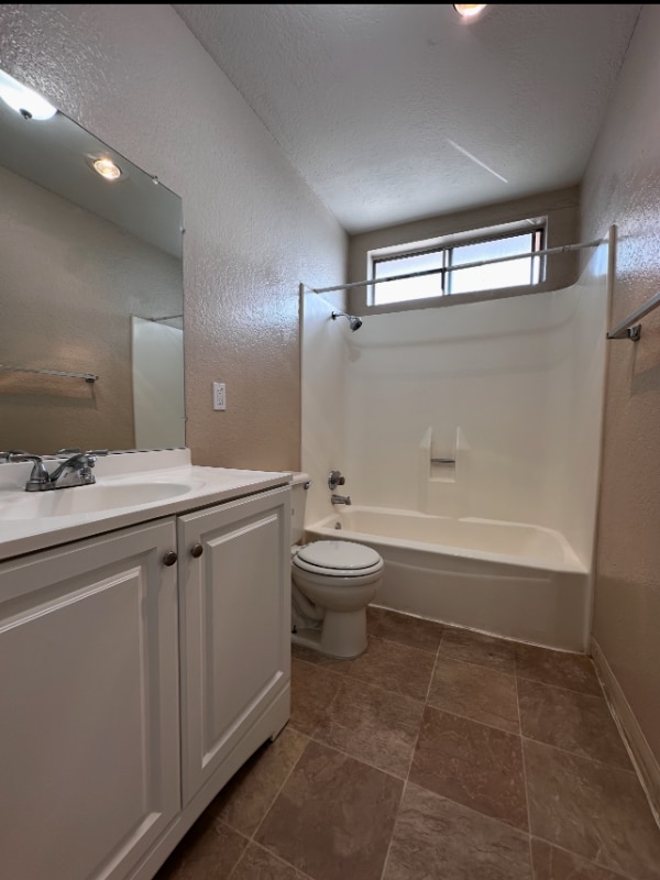 Photo - 5136 N Glendora Ave Unidad 27